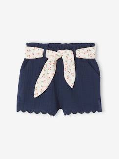 Babymode-Shorts-Baby Musselin-Shorts mit Blumengürtel
