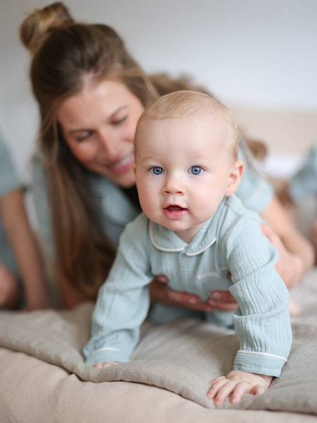 Capsule Bonne nuit: Baby Schlafanzug aus Musselin, personalisierbar - salbeigrün - 1